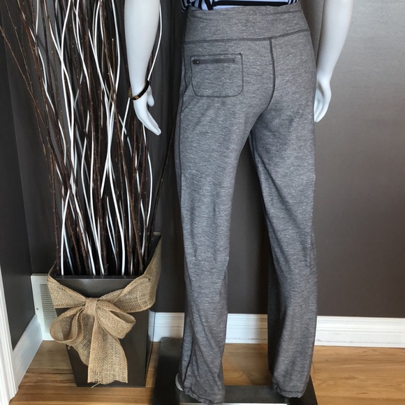 🍋 Lululemon Relaxed Fit Pant - Picture 4 of 11